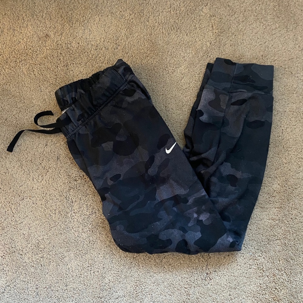 Nike Grey Camo Joggers SOLD